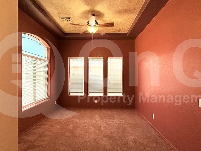 15632 N 156th Ln — Photo 24
