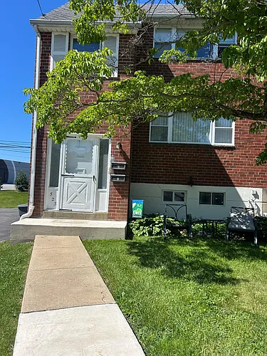 523 Donna Cir #1-A Photo 1