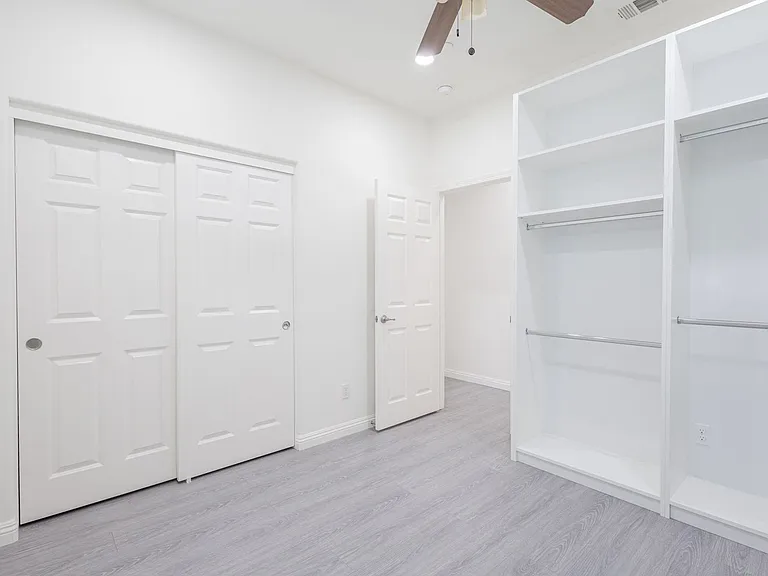 16220 Retreat Ct — Photo 4