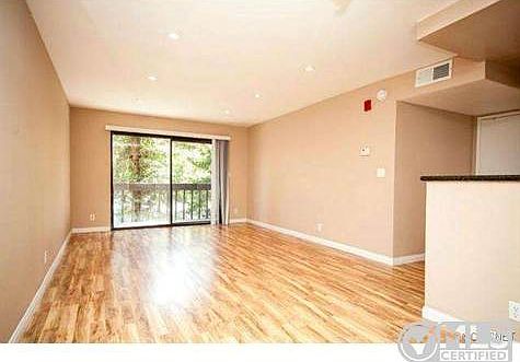 2nd image of 22100 Burbank Blvd Unit 253F