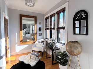 856 W Sheridan Rd #3A, Chicago, IL 60613