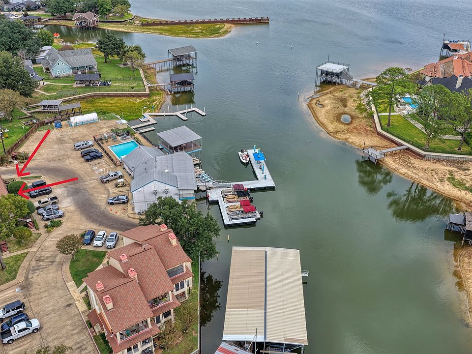 1st image of 1933 Island Cir APT B113