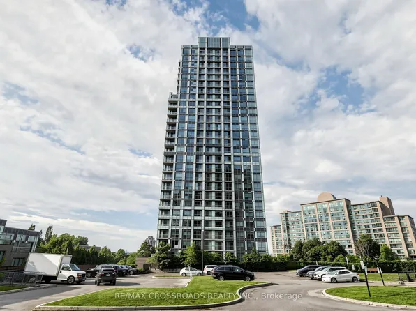 18 Graydon Hall Dr #2006, Toronto, ON M3A 0A4