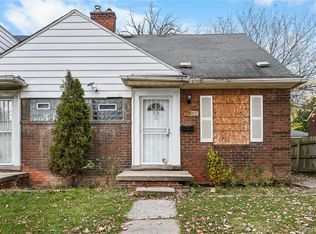 20707 Moross Rd, Detroit, MI 48224