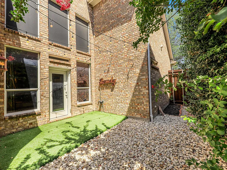 957 Turnstone Trl — Photo 29