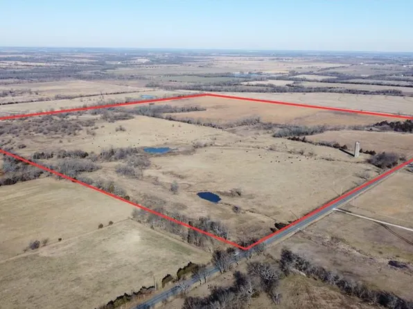 1698 235th St, Fort Scott, KS 66701