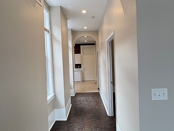 3rd image of 3157 California Ave