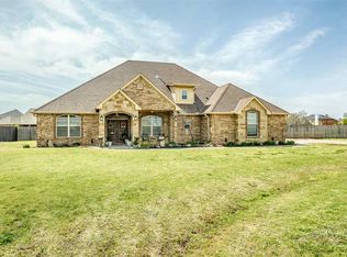 104 Wilson Ln, Lawton, OK 73505