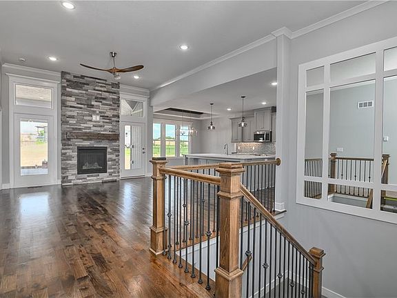 5th image of 23840 W 58th Pl