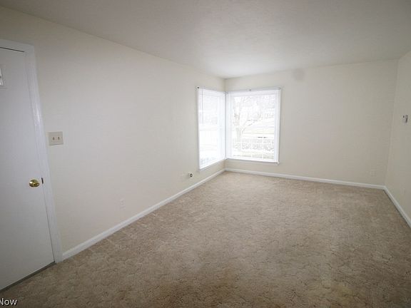2nd image of 3144 Wilson St
