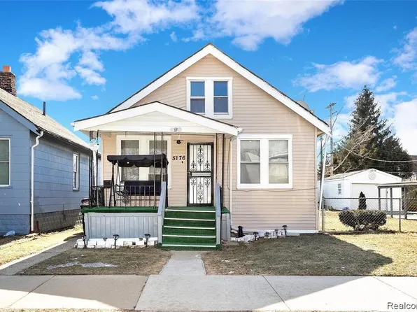 5176 Talbot St, Hamtramck, MI 48212
