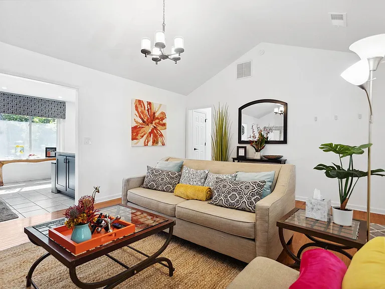 130 Pye Ct — Photo 4