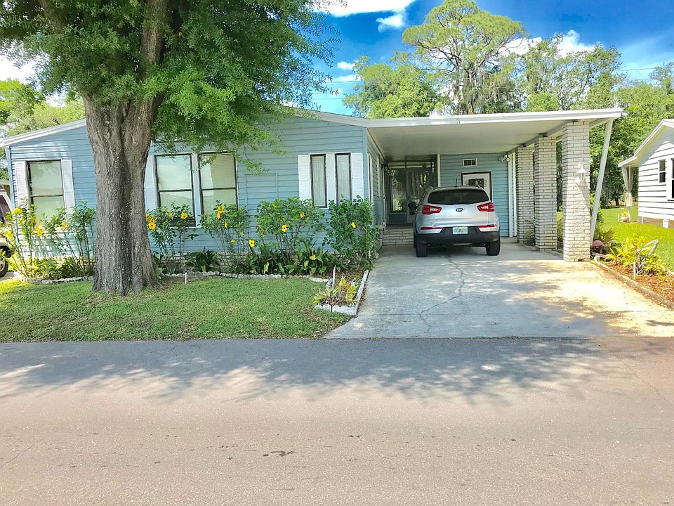 1st image of 11 Country Meadows Blvd