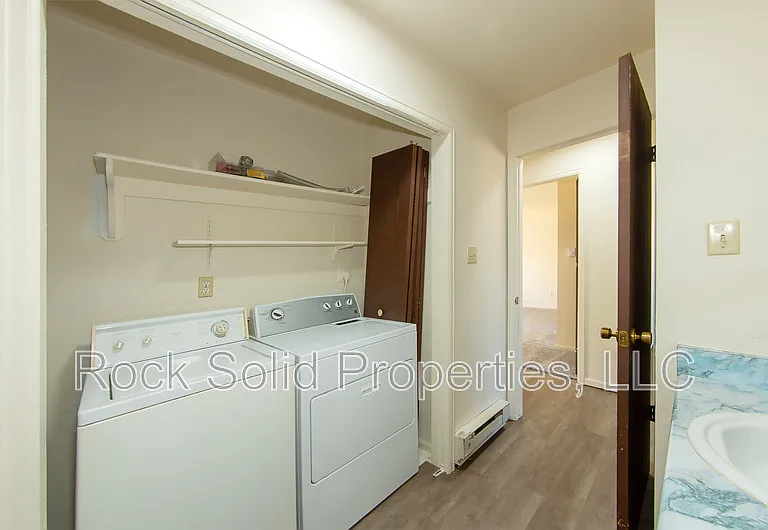 1833 Edgewater Ave #1837 — Photo 16