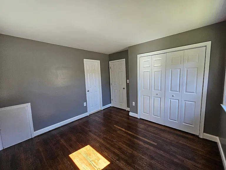 8905 Bold St — Photo 15