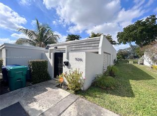 19206 Bobolink Dr UNIT 19206, Hialeah, FL 33015