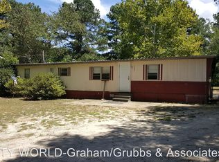 10501 Turnpike Rd, Laurinburg, NC 28352