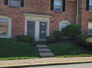 108 Jamestown Ct, Pittsburgh, PA