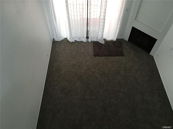 2nd image of 906 S Garfield Ave