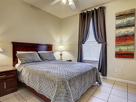 3rd image of 6468 Corporate Dr #2013