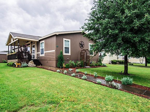 2nd image of 3112 Blue Ash Ln