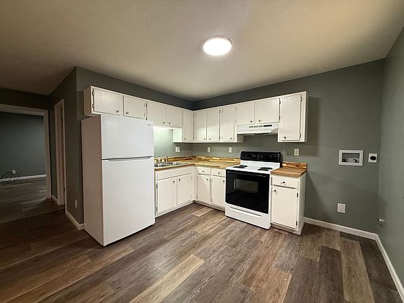 3rd image of 402 Mount Bethel Rd #22