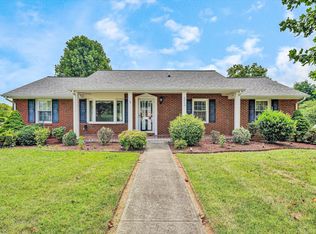 2200 Gloria Dr, Salem, VA 24153