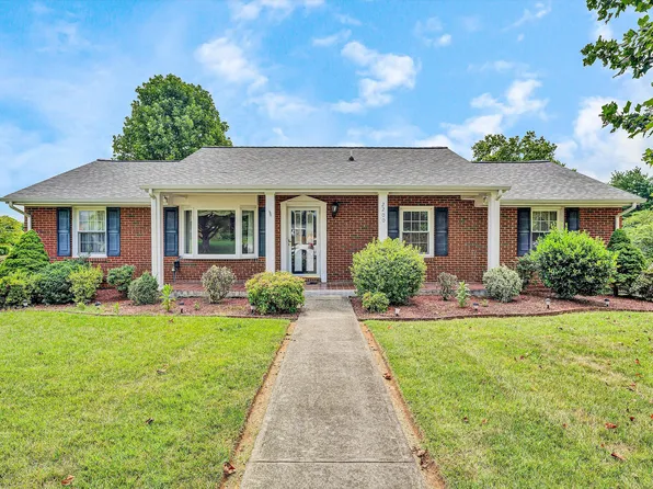 2200 Gloria Dr, Salem, VA 24153