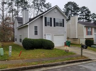 808 Tradd Ct, Stone Mountain, GA 30087
