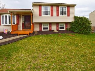 1741 Friar Tuck Dr, North Huntingdon, PA