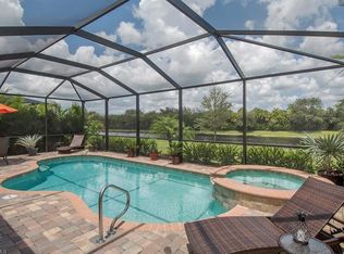 2922 Aviamar Cir, Naples, FL 34114