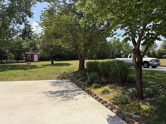 3rd image of 5250 Rustic Way