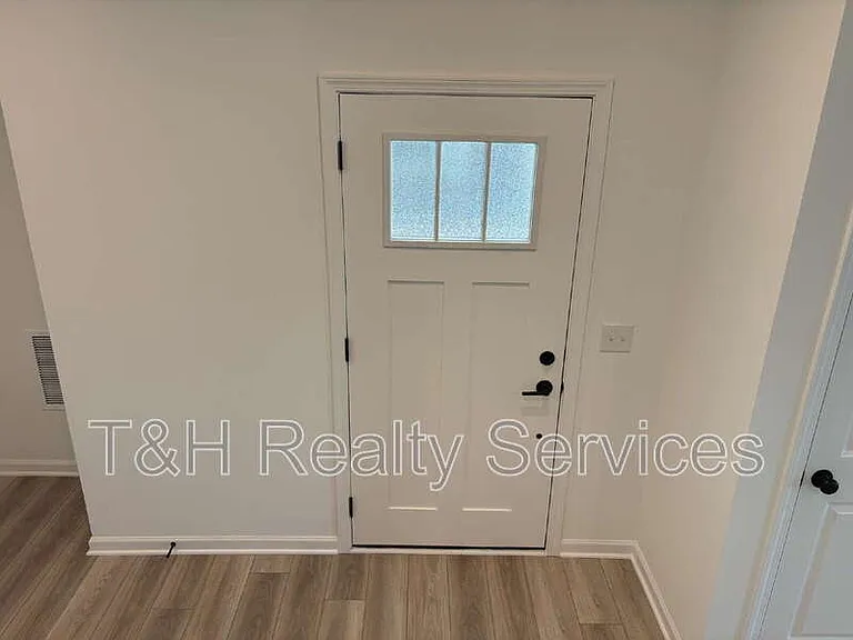 5790 Arcade Blvd — Photo 5