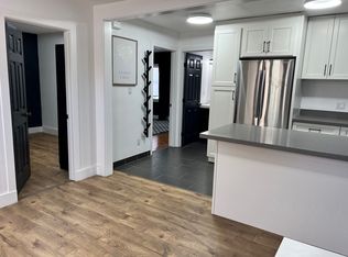 4220 Carrington St #3A, Oakland, CA 94601