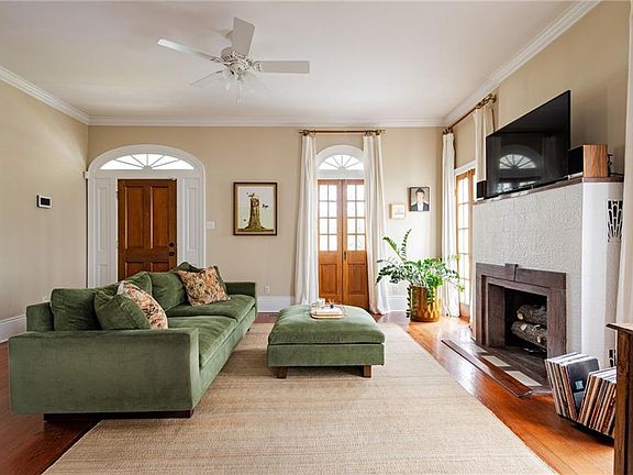 5th image of 3027 Nashville Ave