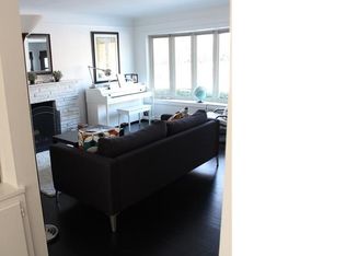 16989 W Forteen Mile Rd, Beverly Hills, MI