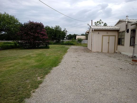 3rd image of 7776 Blarney Dr