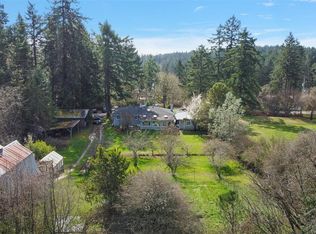 476 Quayle Rd, Saanich, BC V9E2J7