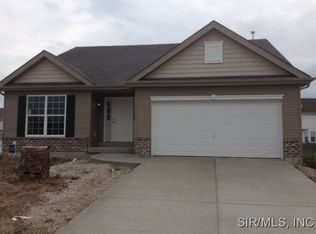 3013 Harvest Meadow Dr, Belleville, IL 62221
