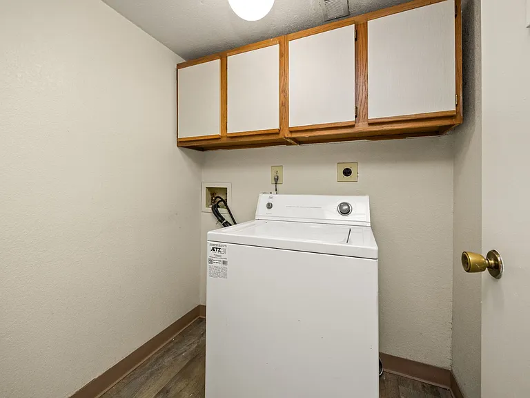 Jordan (Classic) - 2 Bed / 2 Bath - 1,000 Sq.Ft.