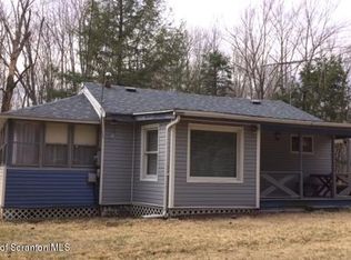 2 Kanavy Ln, Clifton Township, PA 18424