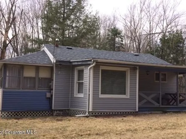2 Kanavy Ln, Clifton Township, PA 18424
