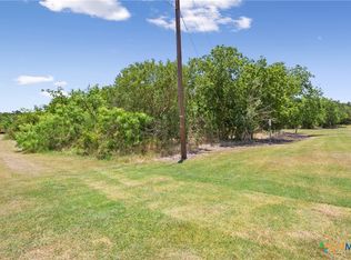 24485 E Avenue C, Buckholts, TX 76518