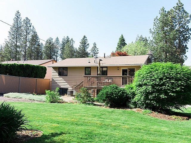 2nd image of 305 W 31st Ave