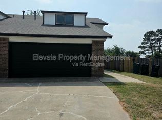 524 Westwood Ct, Oklahoma City, OK 73127