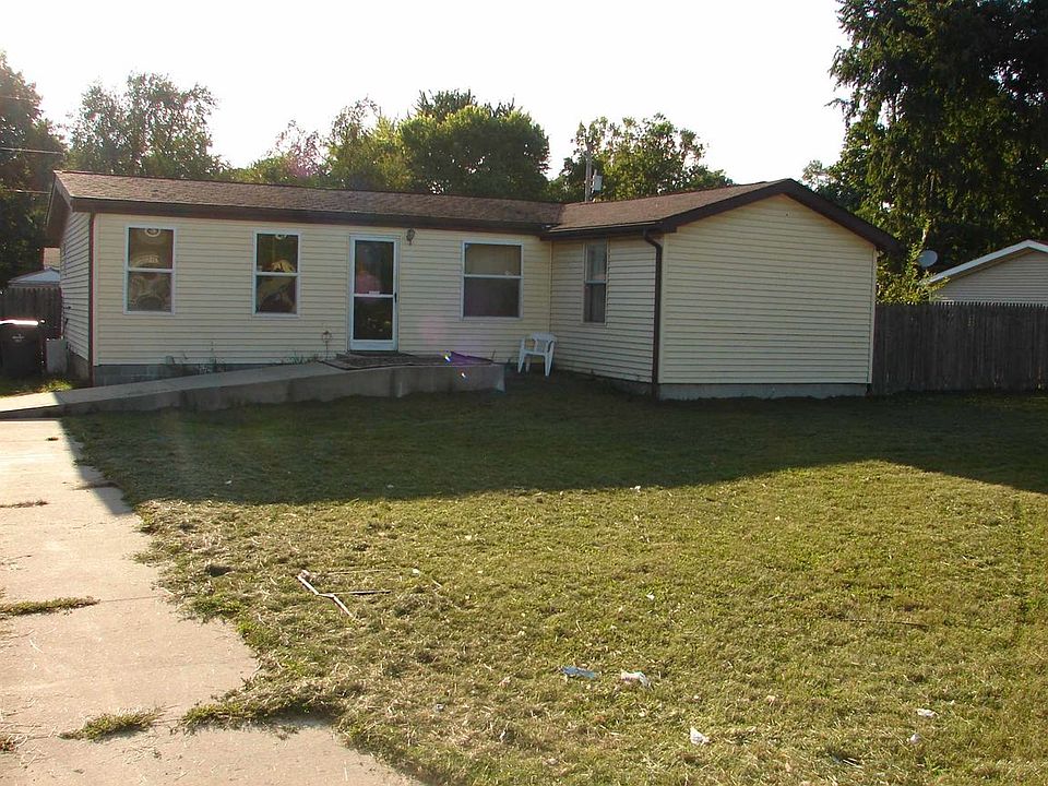 1st image of 56529 Fountain Row