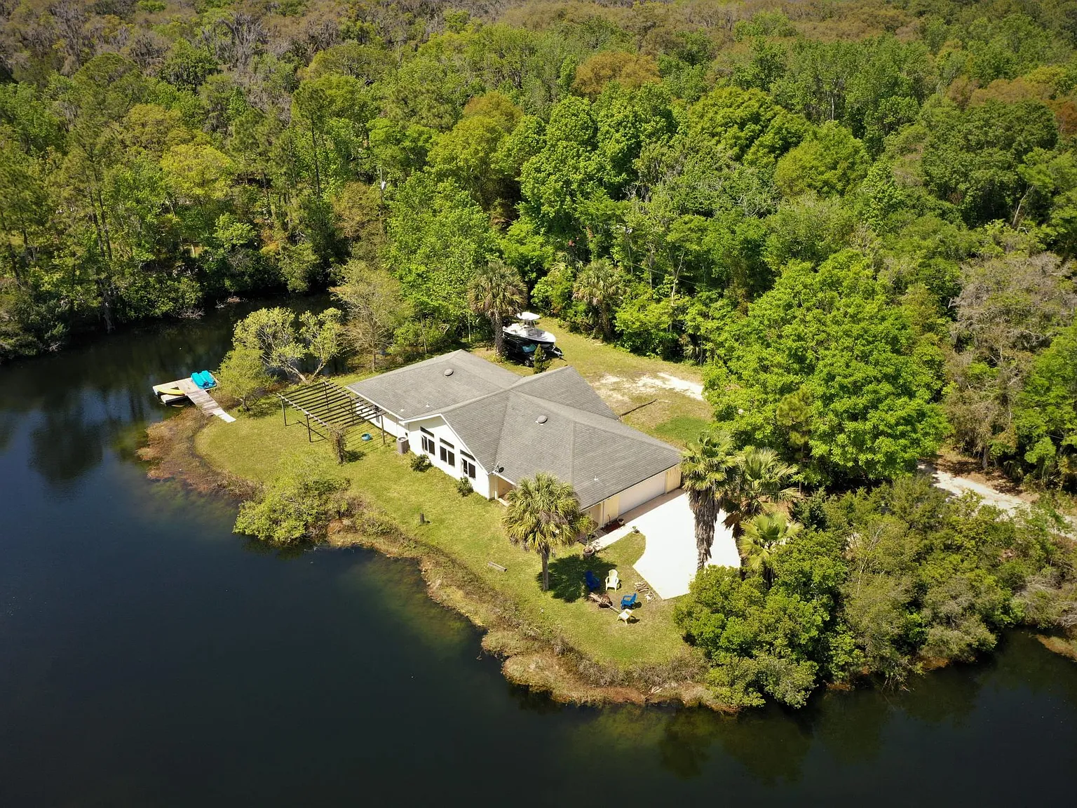 775 S Holmes Blvd — Photo 4