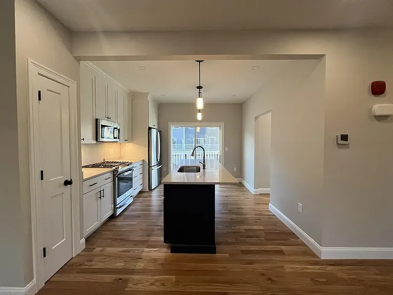 9 Juniper Ln — Photo 4