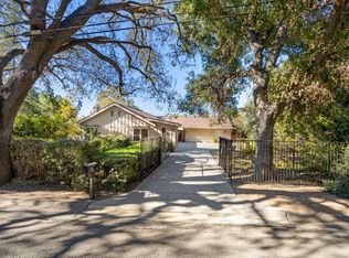435 Gridley Rd, Ojai, CA 93023