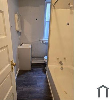 2nd image of 548 Eiler St #2F